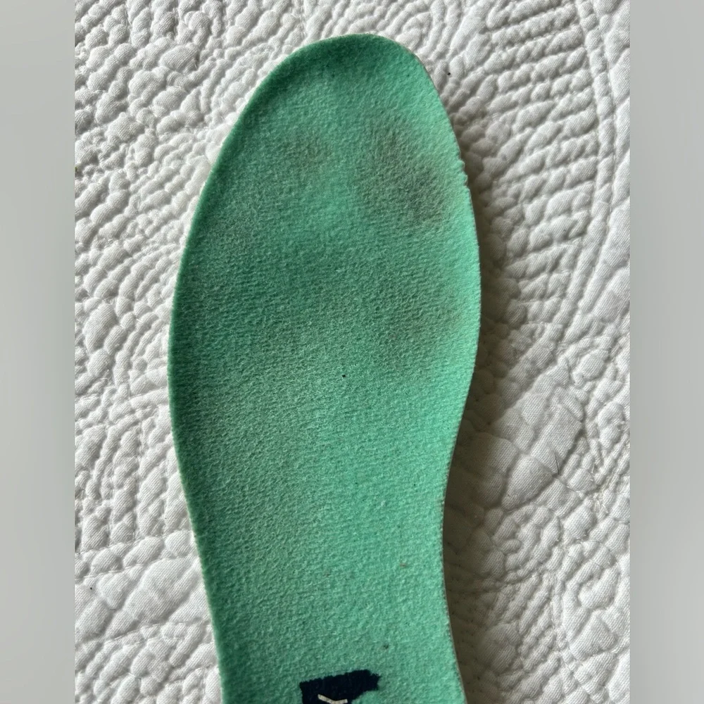 Sperry Saltwater Boot Y3 (W5). Grey fabric/grey rubber base w/green. Great shape